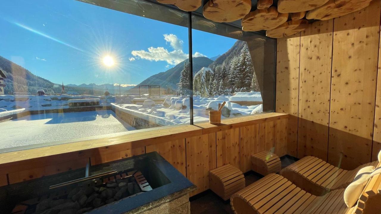 Fontis Luxury Spa Lodge Santa Maddalena in Casies Valbassa Exterior foto